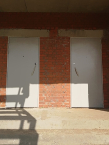 Наружные технические двери